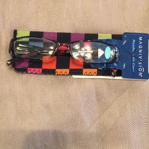 Magnivision by Foster Grant +1.50 women with case